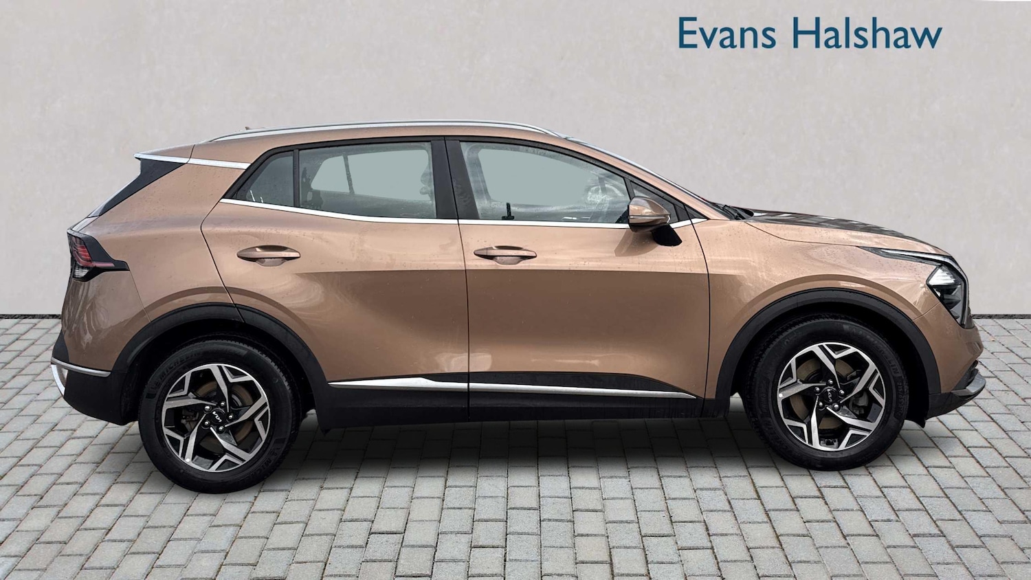 Used Kia Sportage 2022 for sale - 76063249: Photo 2