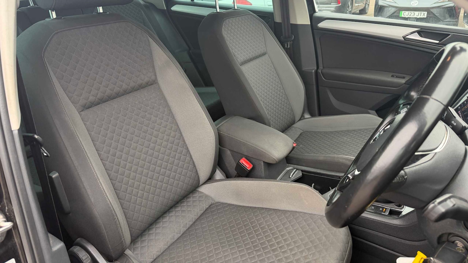 Used Volkswagen Tiguan 2018 for sale - 77458639: Photo 12