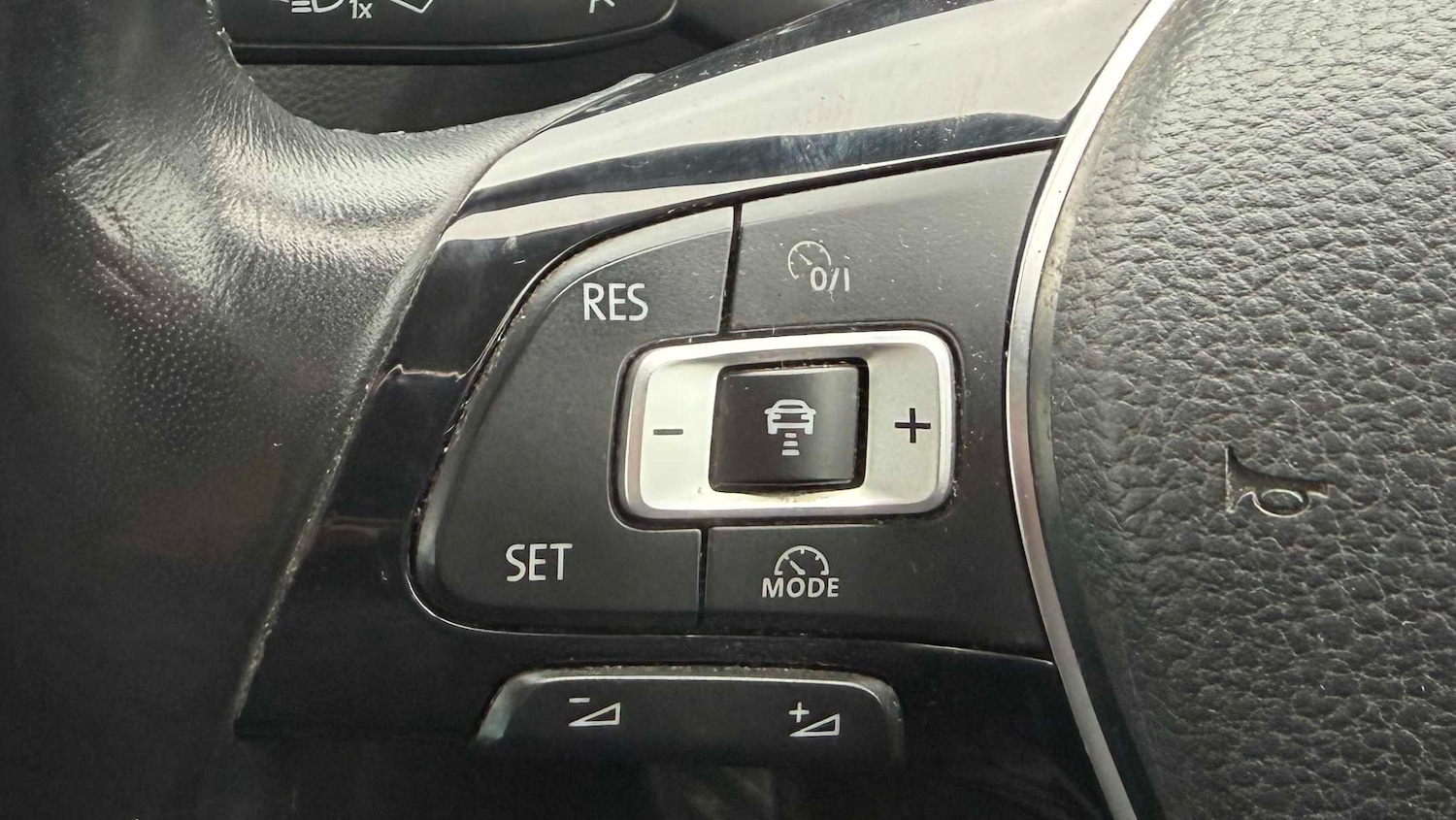 Used Volkswagen Tiguan 2018 for sale - 77458639: Photo 17