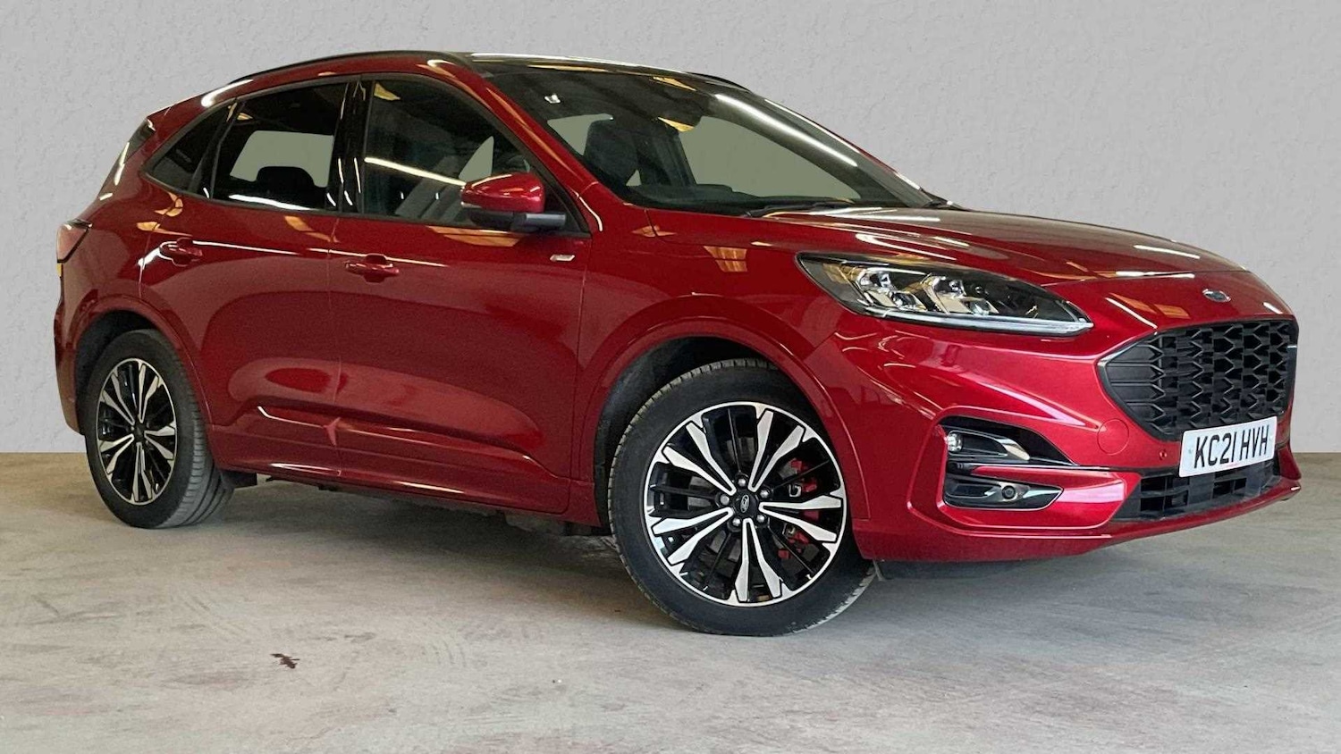 Used Ford Kuga 2021 for sale - 76329145: Photo 1