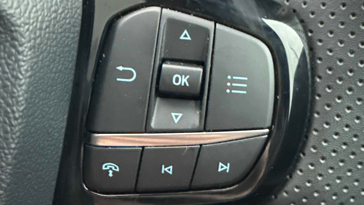 Used Ford Puma 2025 for sale - 76978819: Photo 15