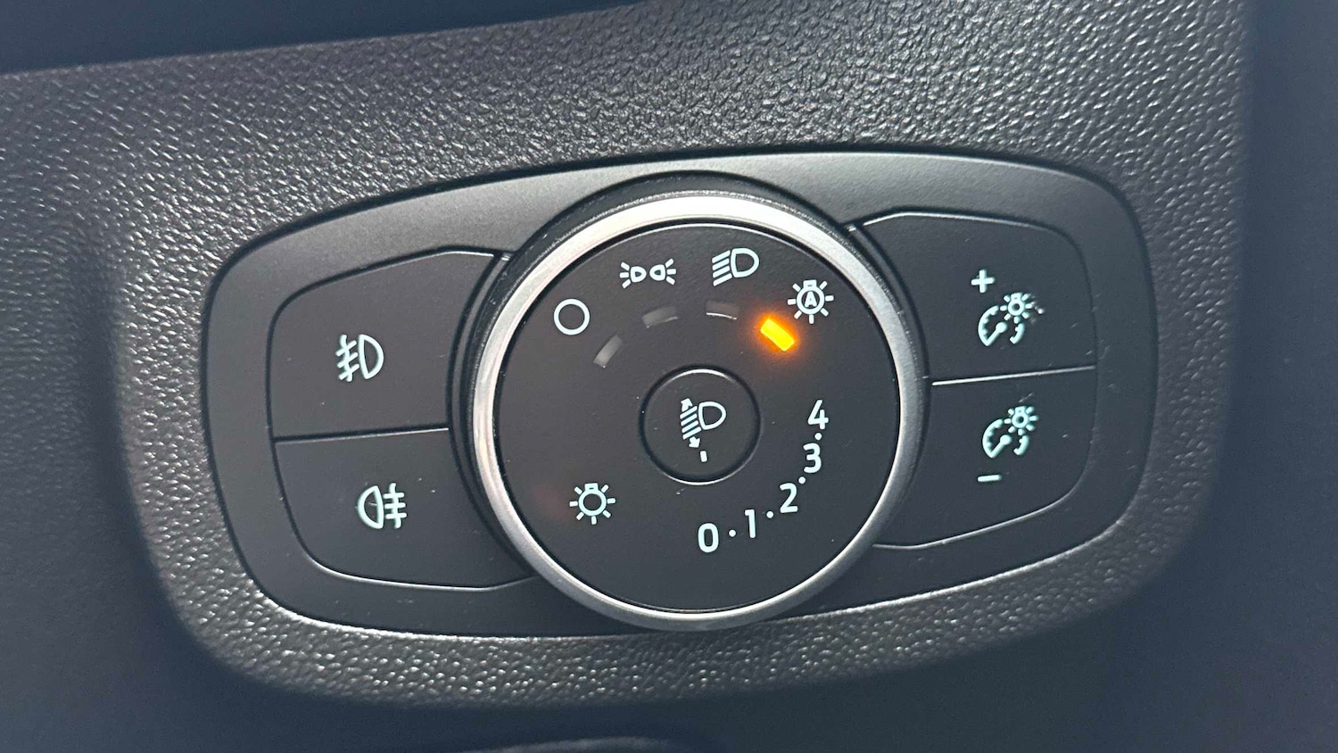 Used Ford Fiesta 2019 for sale - 76967731: Photo 18