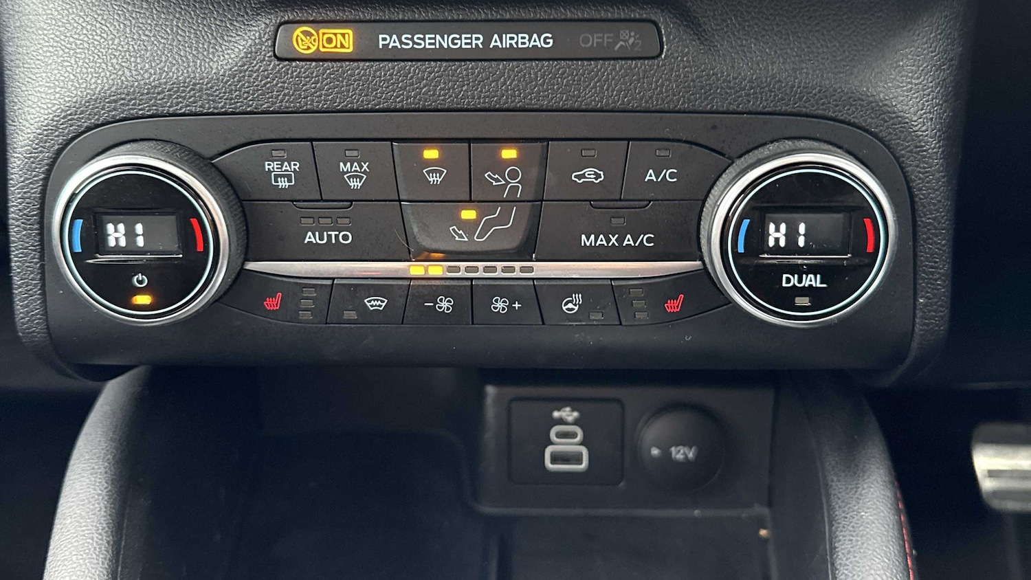 Used Ford Kuga 2022 for sale - 76242380: Photo 25