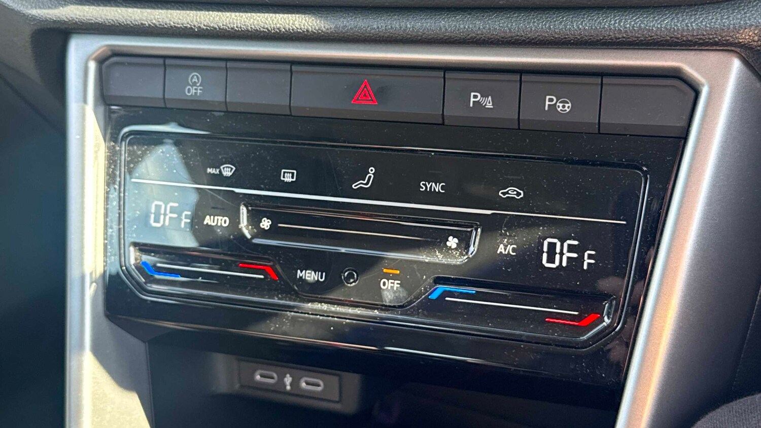 Used Volkswagen T-Roc 2023 for sale - 77972714: Photo 20