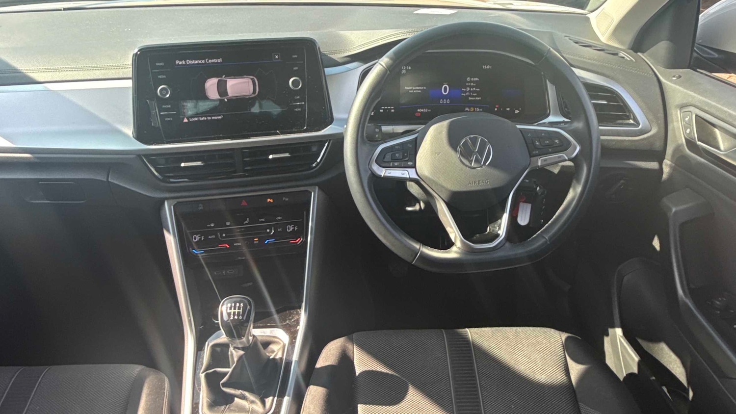 Used Volkswagen T-Roc 2023 for sale - 77972714: Photo 3