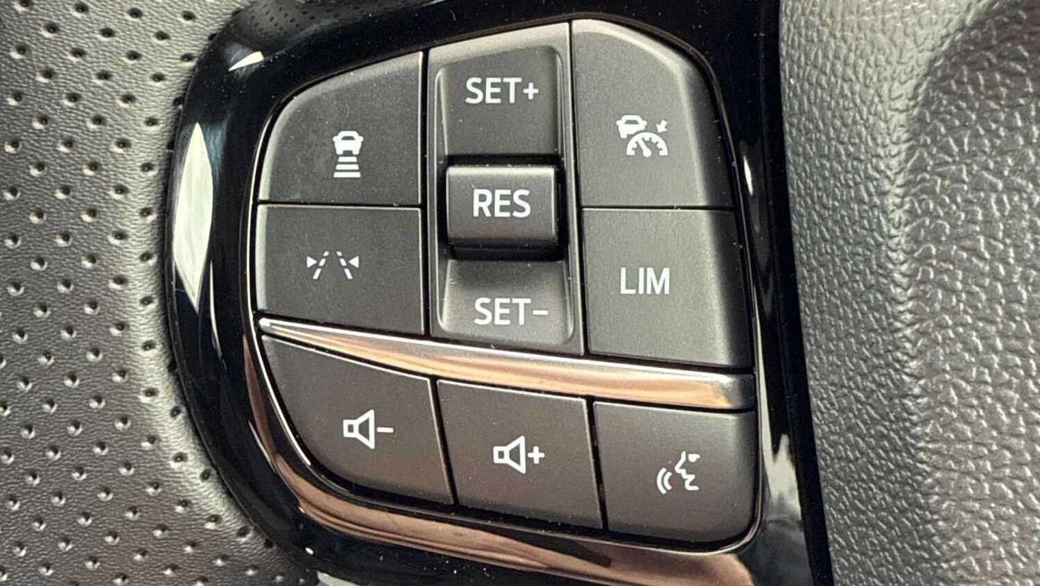 Used Ford Puma 2025 for sale - 77787125: Photo 13