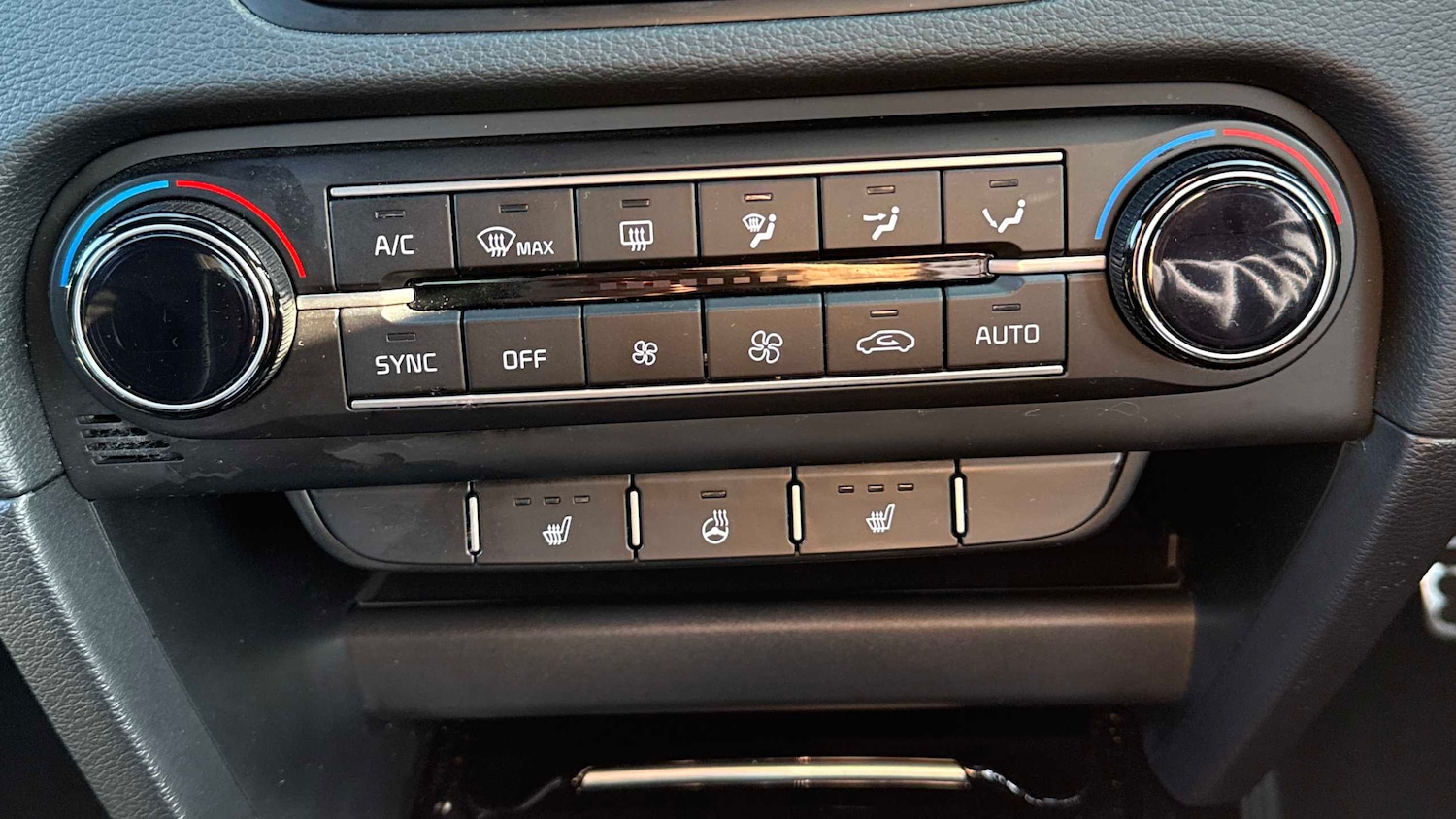 Used Kia XCeed 2023 for sale - 77979409: Photo 19