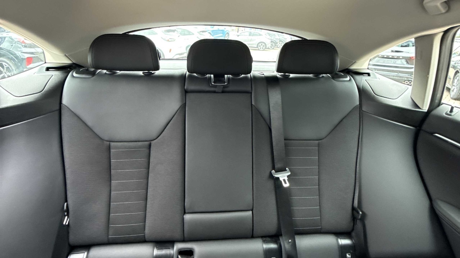 Used BMW i4 2024 for sale - 76113557: Photo 13