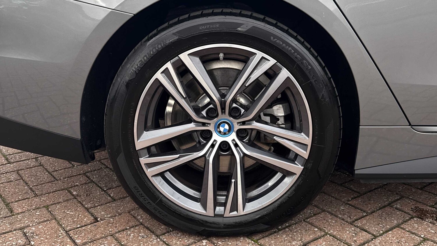 Used BMW i4 2024 for sale - 76113557: Photo 30