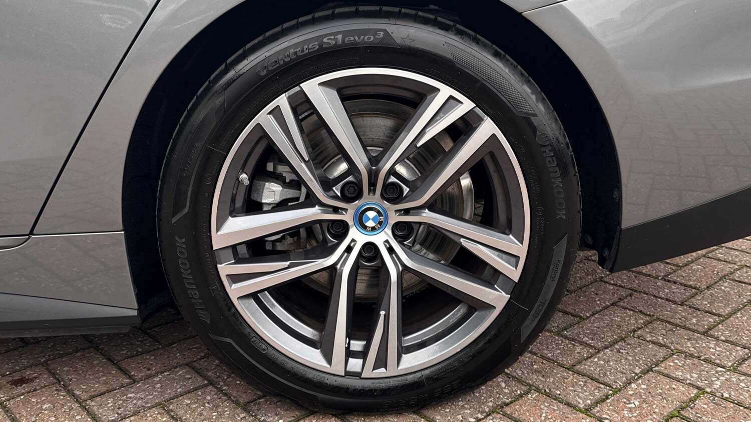 Used BMW i4 2024 for sale - 76113557: Photo 33