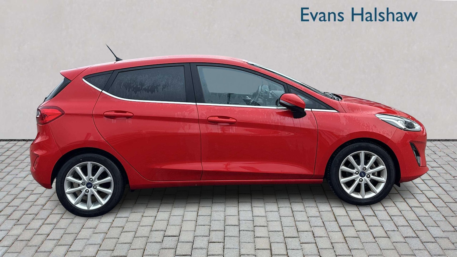 Used Ford Fiesta 2018 for sale - 77044148: Photo 2