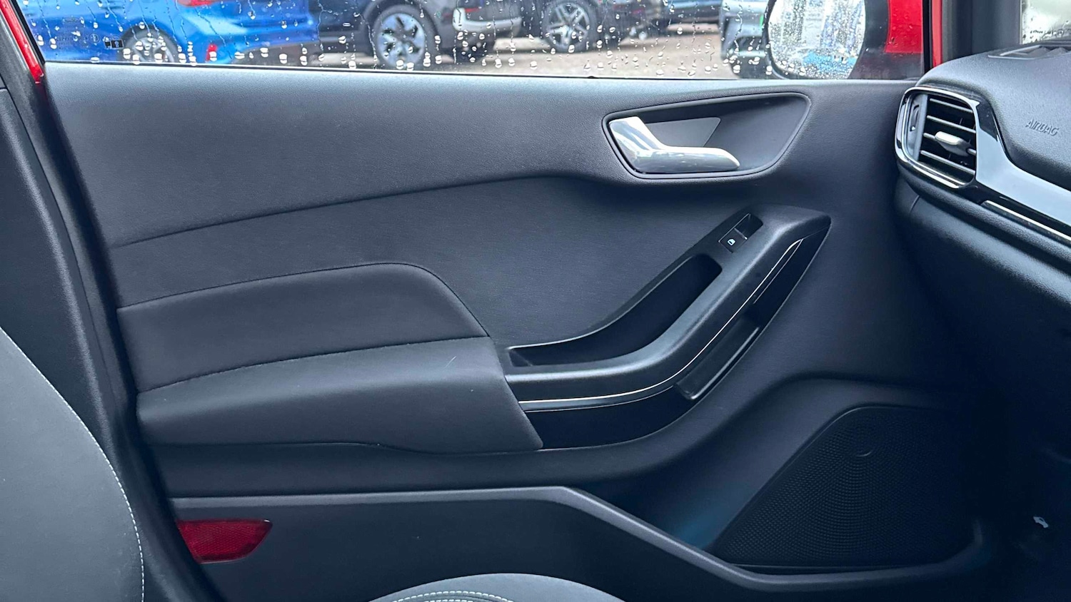 Used Ford Fiesta 2018 for sale - 77044148: Photo 8