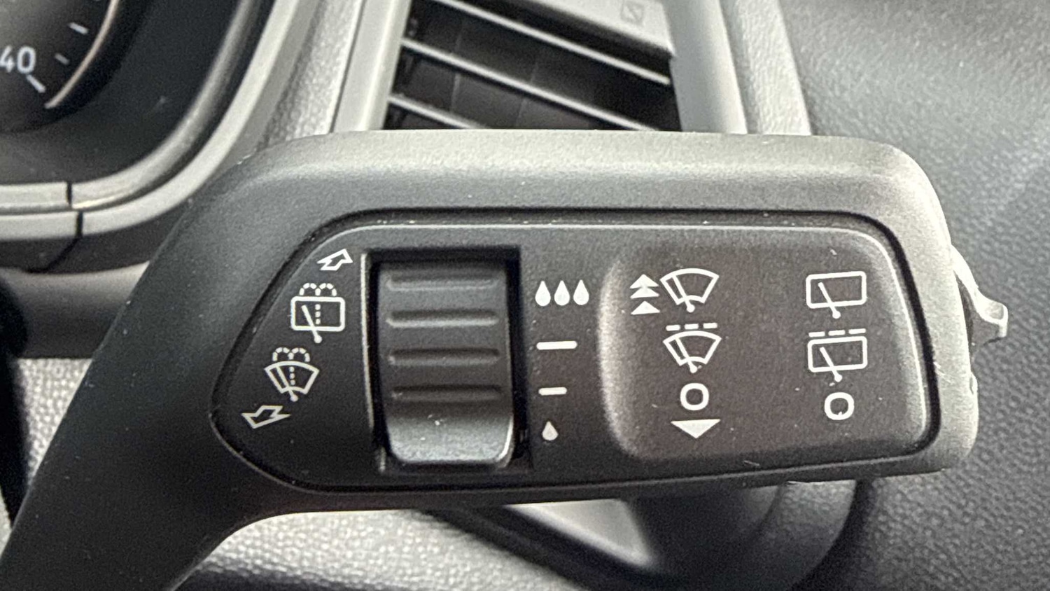 Used Ford Ecosport 2020 for sale - 76113544: Photo 31