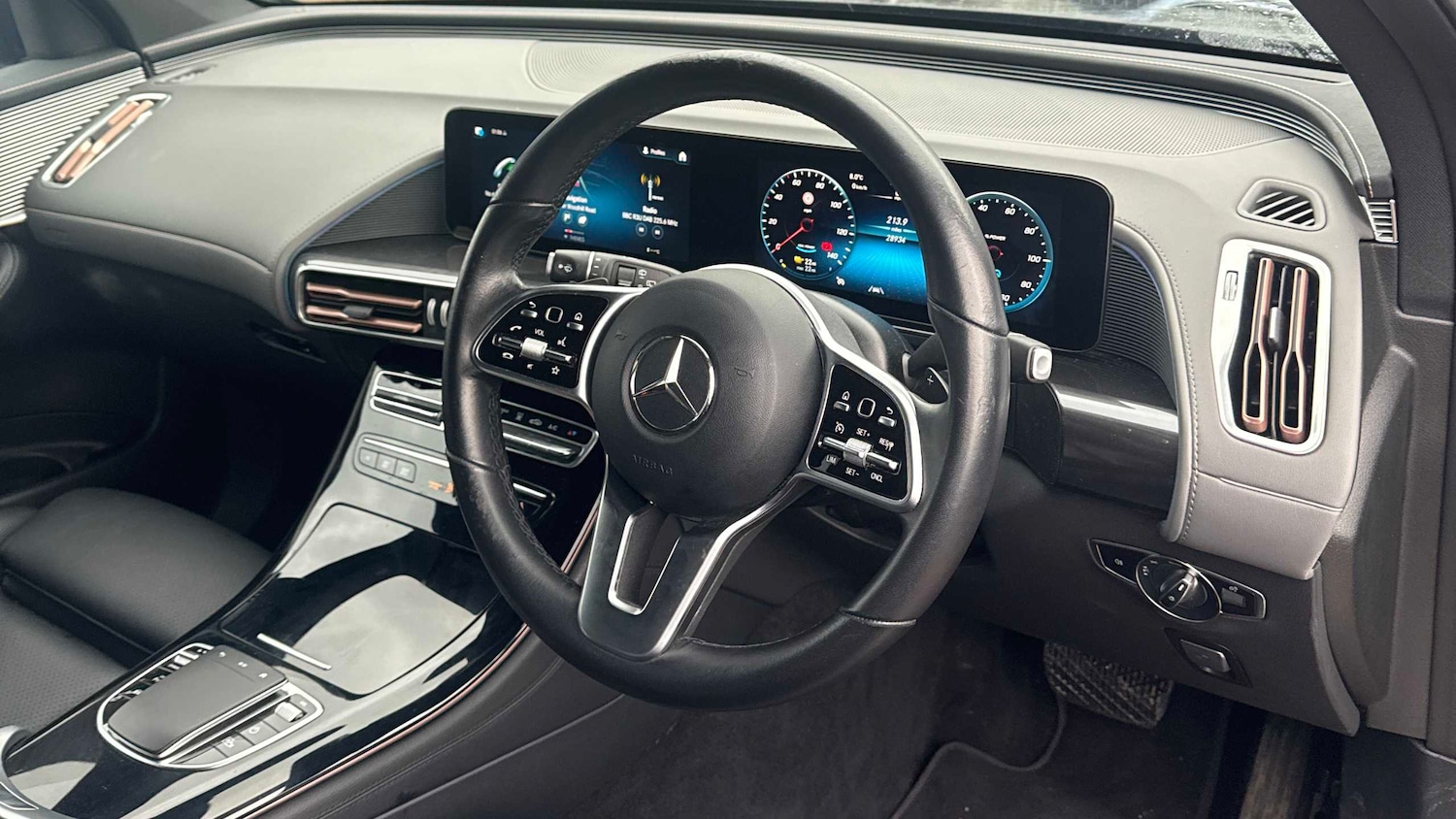 Used Mercedes-Benz EQC for sale - 77514502: Photo 4