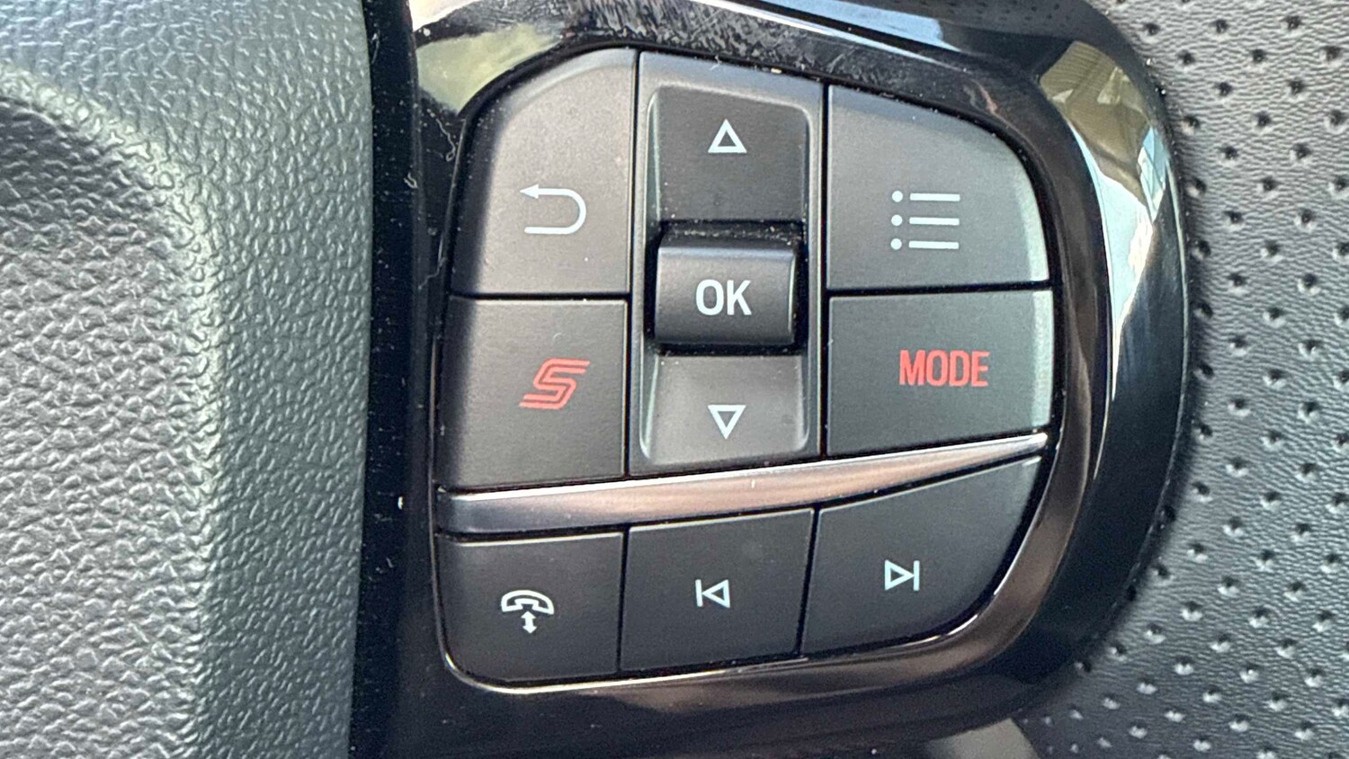 Used Ford Puma 2025 for sale - 78118857: Photo 21