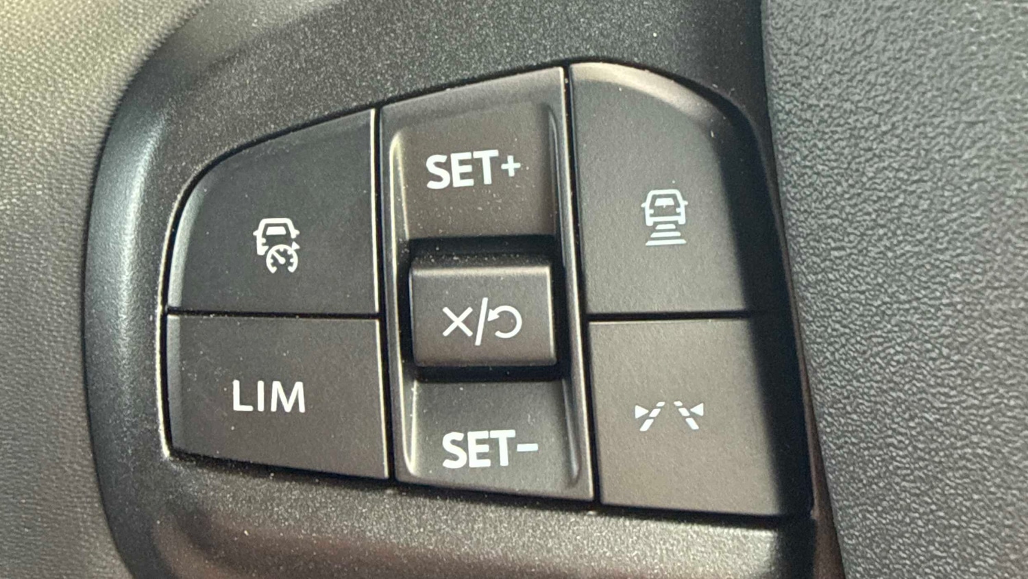 Used Ford Mustang Mach-E 2025 for sale - 77011163: Photo 15