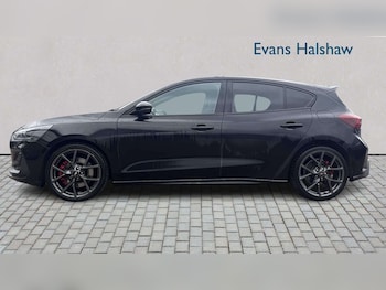 Used Ford Focus 2023 for sale - 77740899: Photo