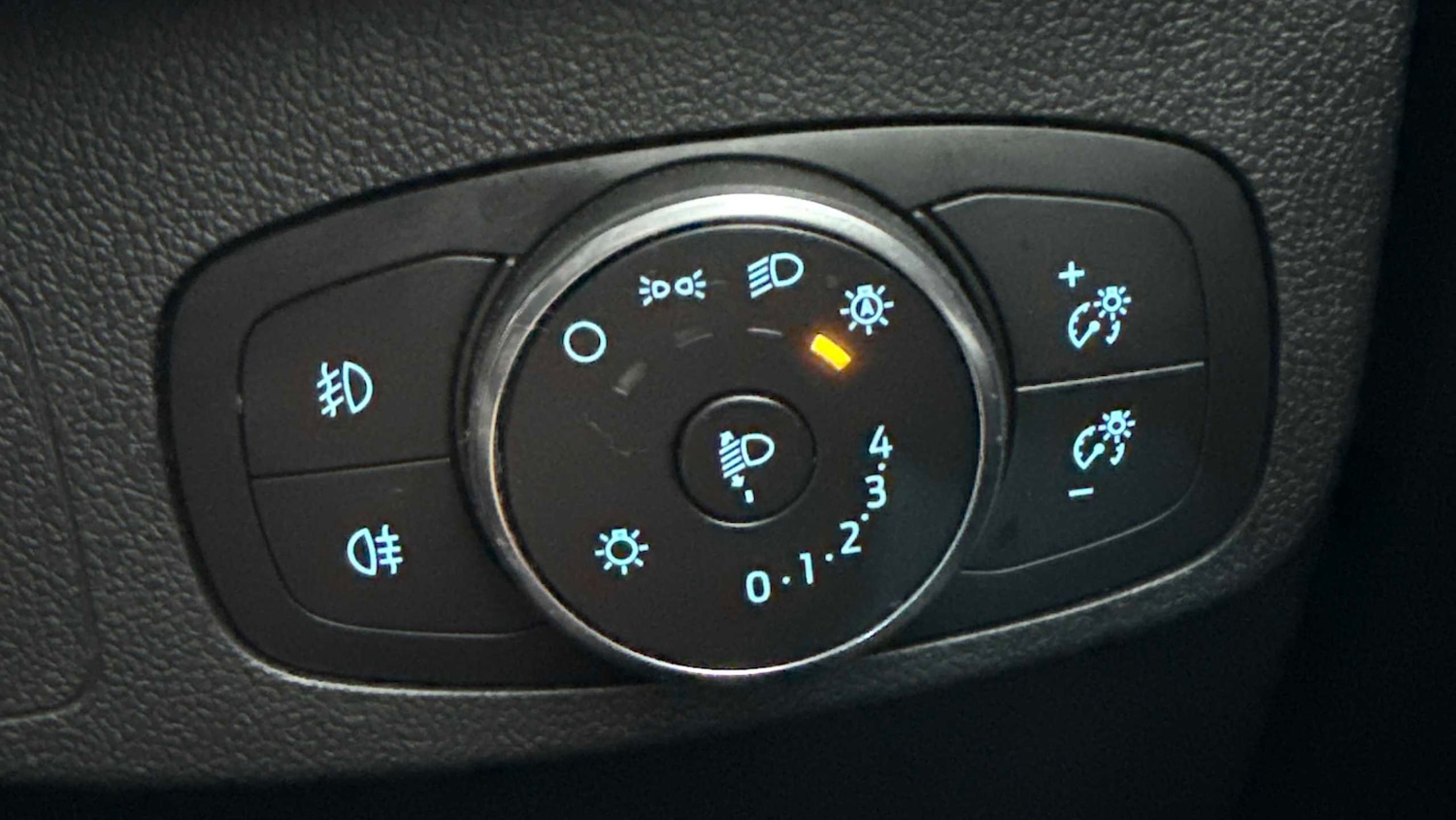 Used Ford Focus 2022 for sale - 77194694: Photo 18