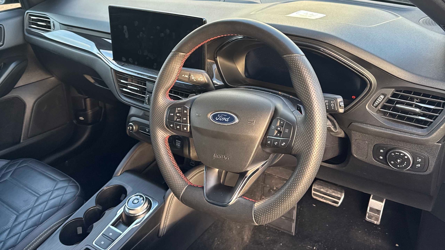 Used Ford Focus 2022 for sale - 77194694: Photo 3