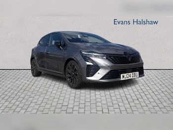 Used Renault Clio 2024 for sale - 78337742: Photo