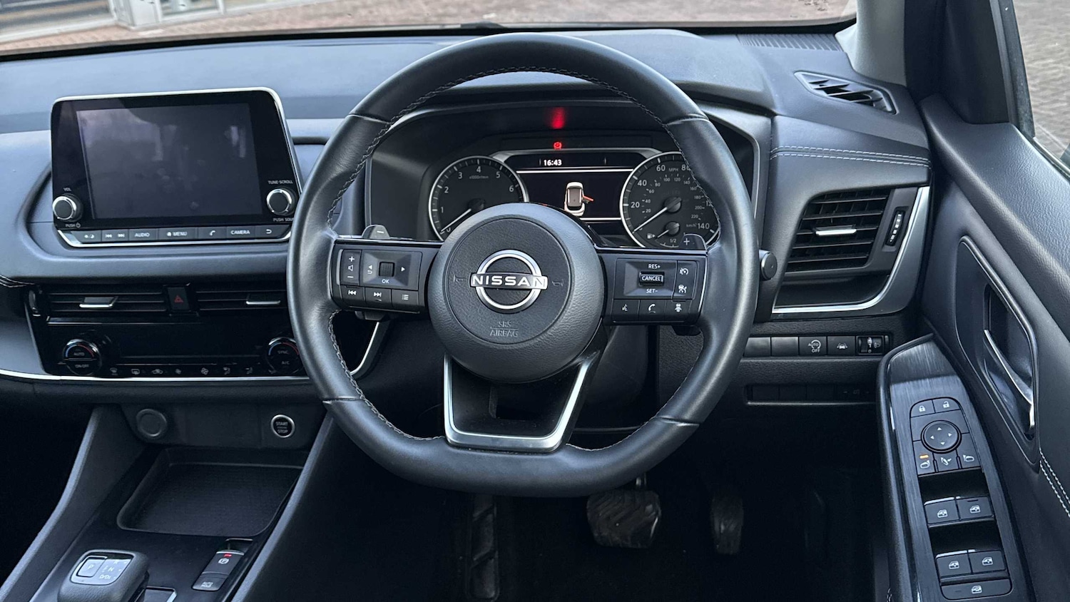 Used Nissan Qashqai 2022 for sale - 77390000: Photo 3