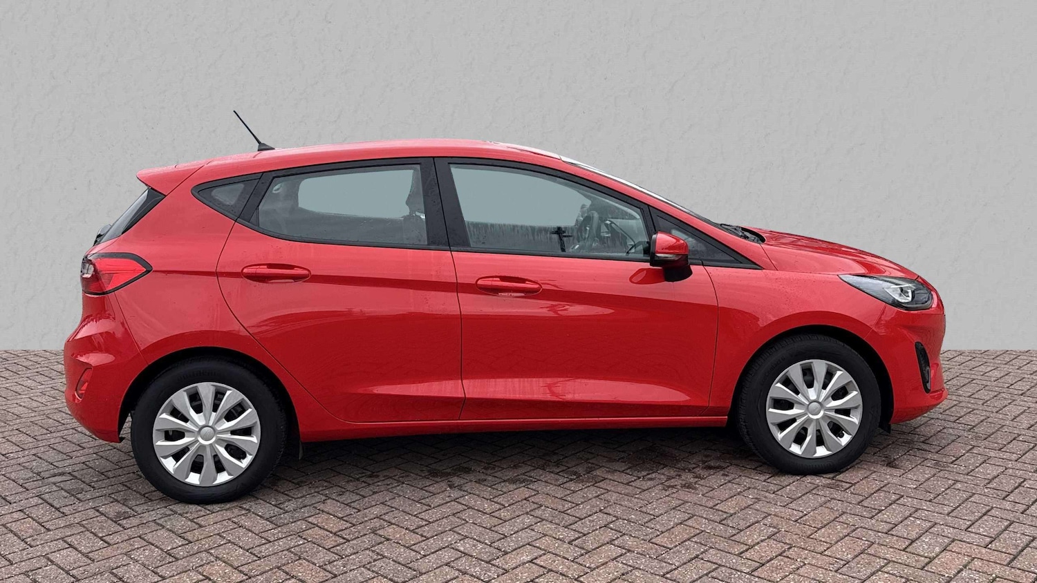 Used Ford Fiesta 2023 for sale - 76156175: Photo 2