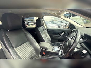 Used Land Rover Discovery Sport 2020 for sale - 79065378: Photo