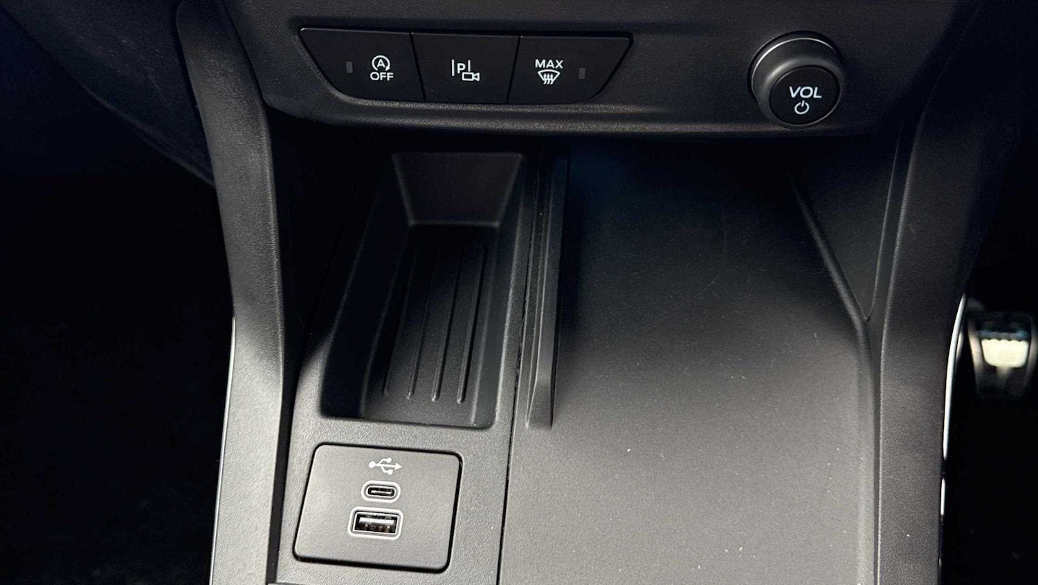 Used Ford Puma 2025 for sale - 76435655: Photo 28