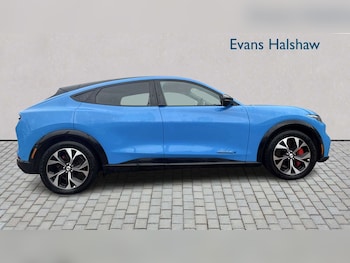 Used Ford Mustang Mach-E 2023 for sale - 77787230: Photo