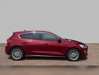 Used Ford Focus 2019 for sale - 75813127: Photo