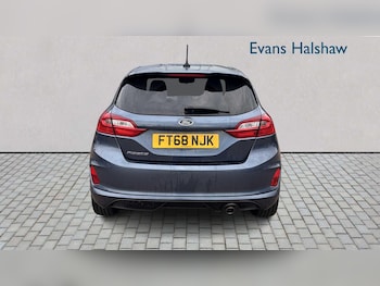 Used Ford Fiesta 2018 for sale - 76156123: Photo 3