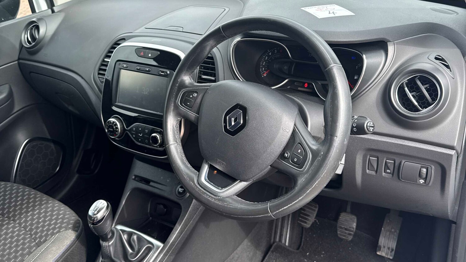 Used Renault Captur 2017 for sale - 78089623: Photo 6