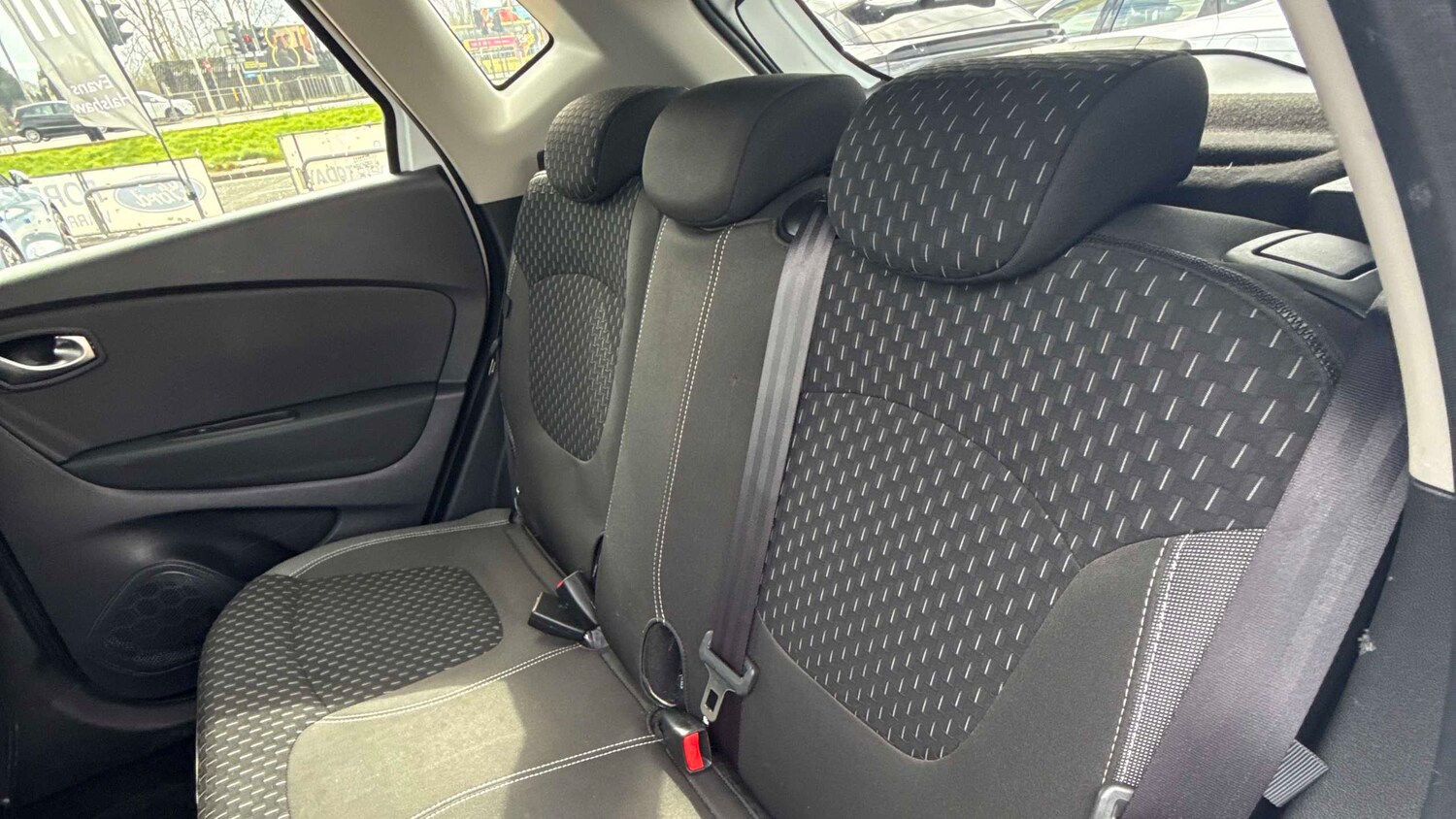 Used Renault Captur 2017 for sale - 78089623: Photo 8