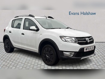 0.9 TCe Laureate 5dr