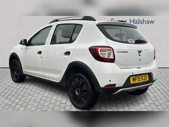 Used Dacia Sandero Stepway 2015 for sale - 77194724: Photo
