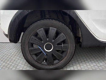 Used Dacia Sandero Stepway 2015 for sale - 77194724: Photo