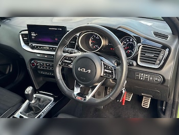 Used Kia XCeed 2023 for sale - 77661081: Photo