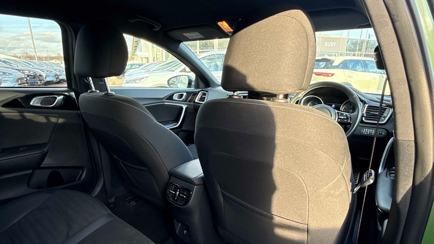 Used Kia XCeed 2023 for sale - 77661081: Photo 6