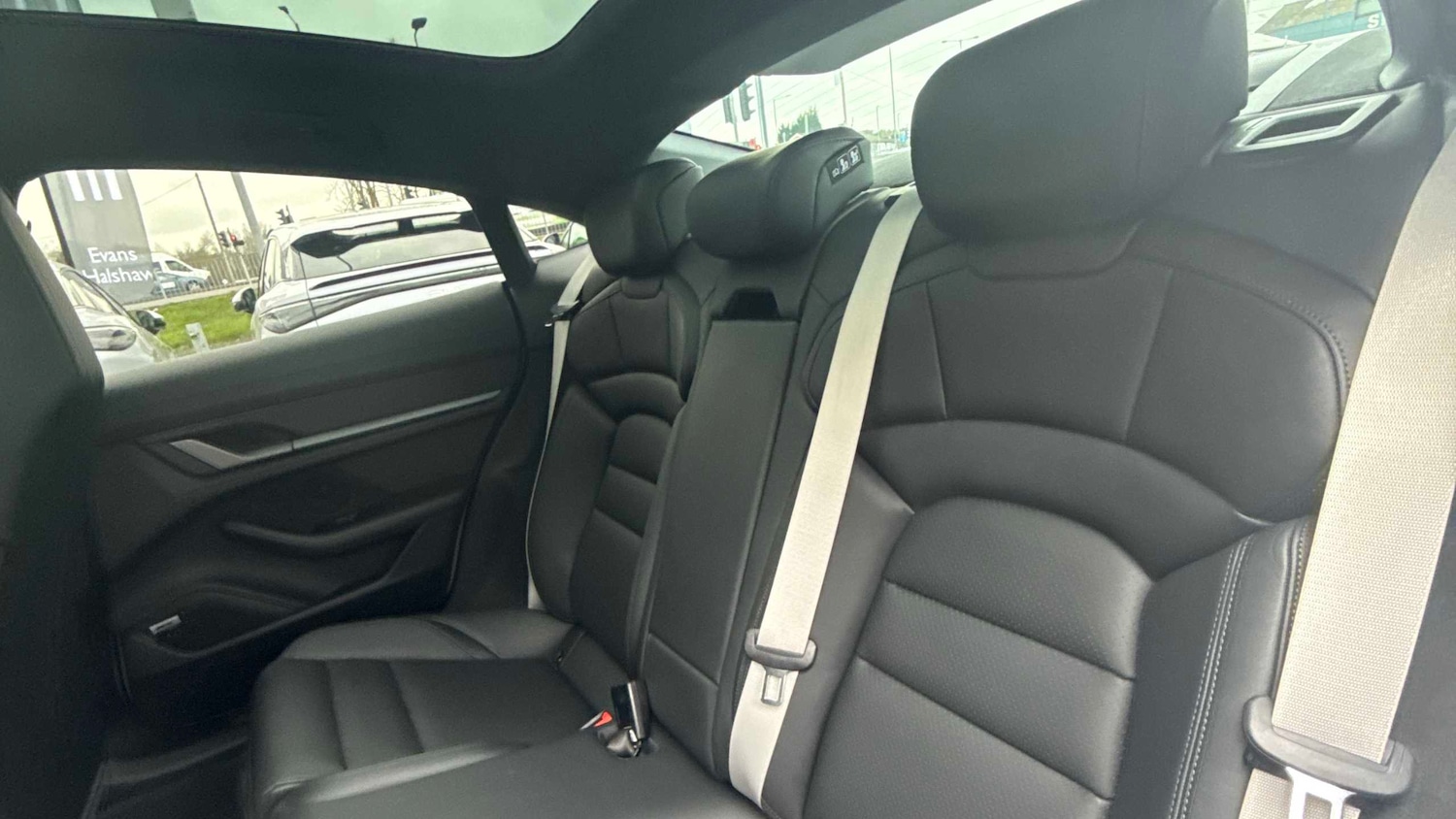 Used Porsche Taycan for sale - 77514343: Photo 10