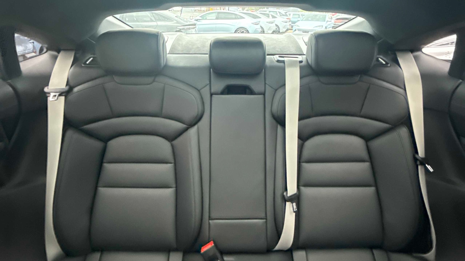 Used Porsche Taycan for sale - 77514343: Photo 11