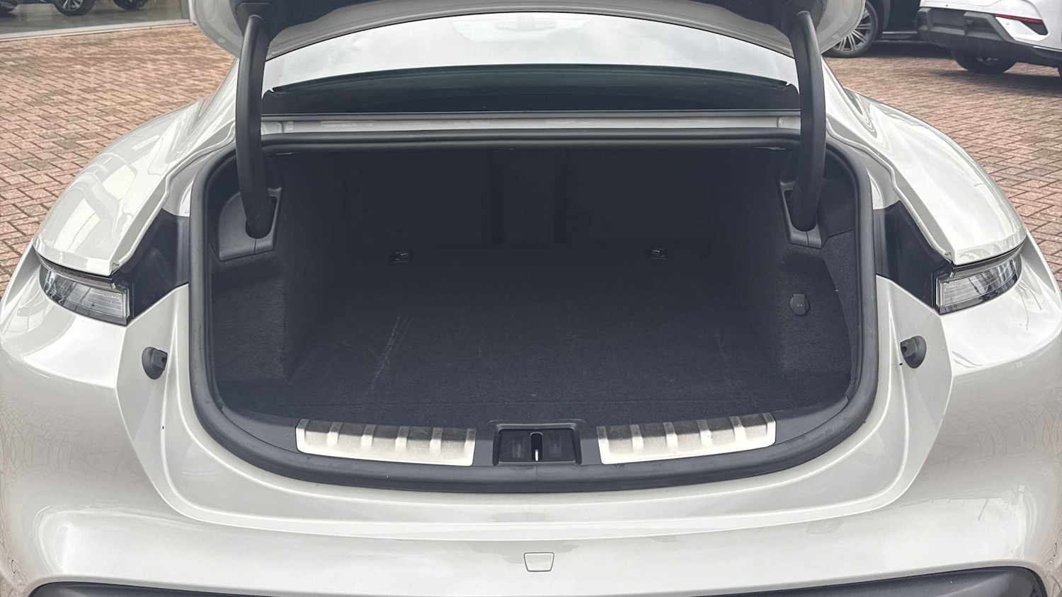 Used Porsche Taycan for sale - 77514343: Photo 31