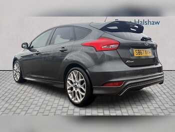 Used Ford Focus 2017 for sale - 77472470: Photo