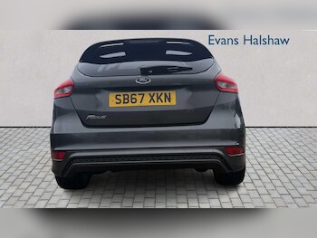 Used Ford Focus 2017 for sale - 77472470: Photo