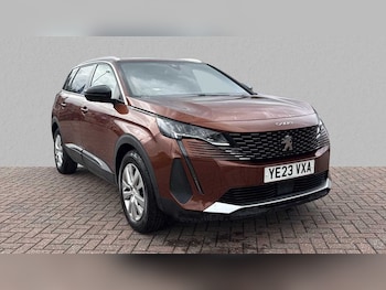 Peugeot - 5008