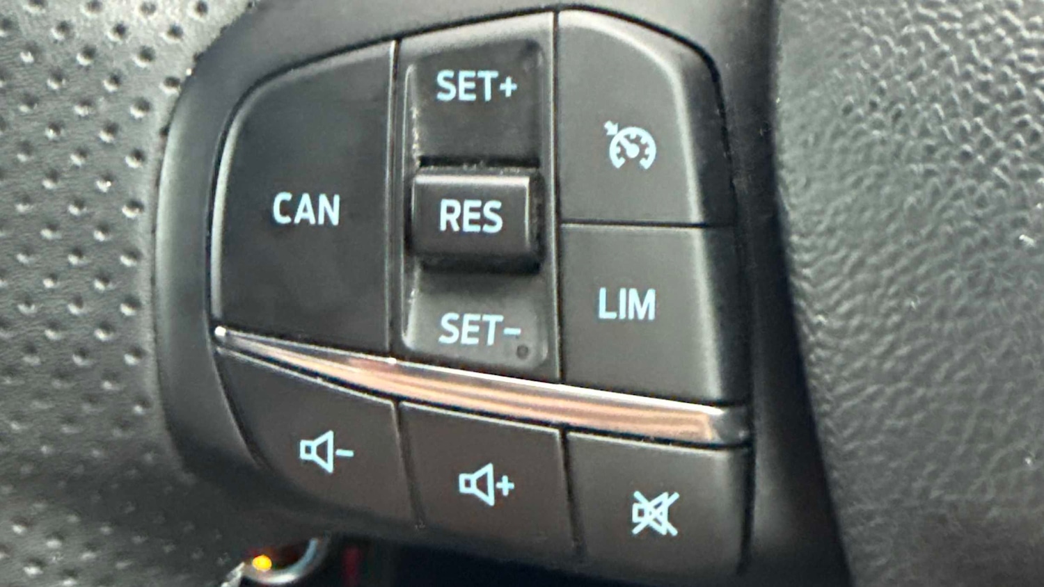 Used Ford Puma 2023 for sale - 76774229: Photo 18