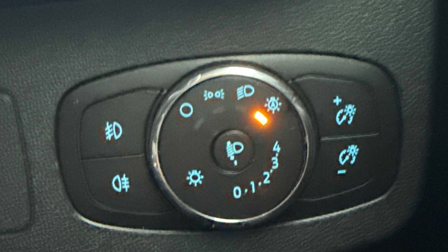 Used Ford Puma 2023 for sale - 76774229: Photo 21