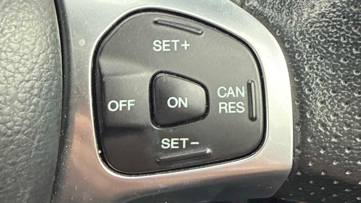 Used Ford Fiesta for sale - 77827425: Photo 11