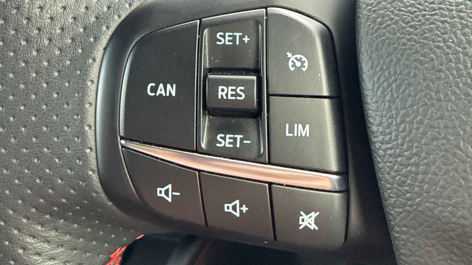 Used Ford Focus 2024 for sale - 77553015: Photo 17