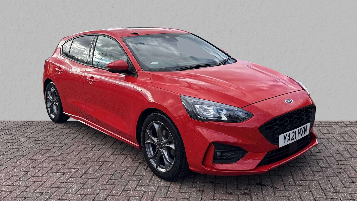 Used Ford Focus 2021 for sale - 76075515: Photo 1