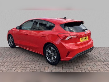Used Ford Focus 2021 for sale - 76075515: Photo 3